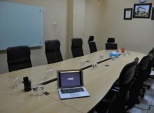 medium-meeting-room-big-room